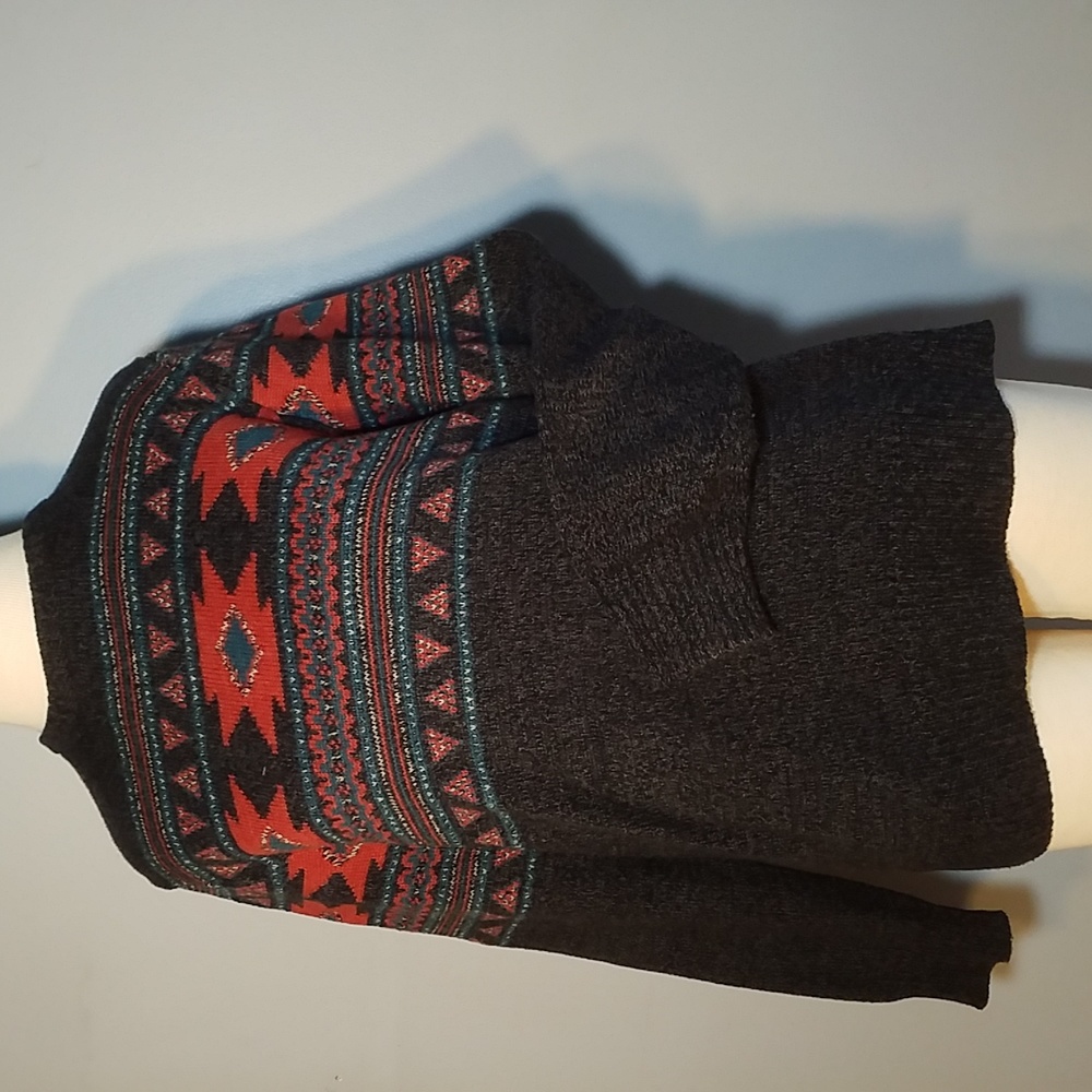 URBAN PIPELINE SWEATER Size M RUST/GRAY SOUTHWEST PATTERN